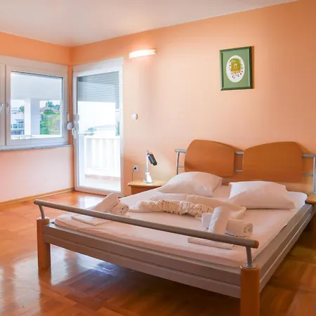 Oasis Blue Apartment Primosten Exterior photo