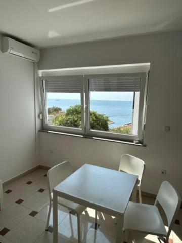 Apartment Oasis Blue Primosten